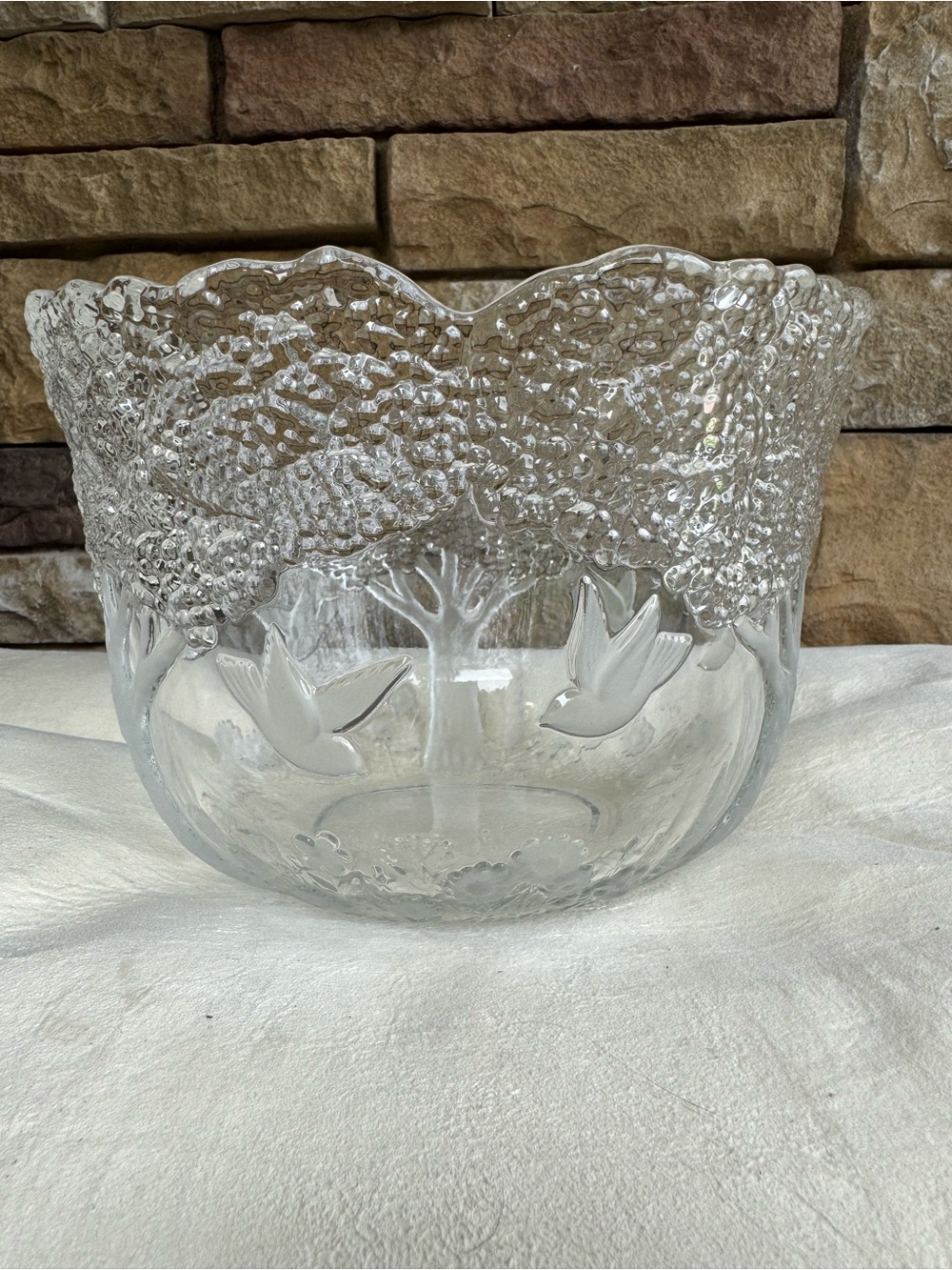 Vintage Clear Art Glass Bowl
